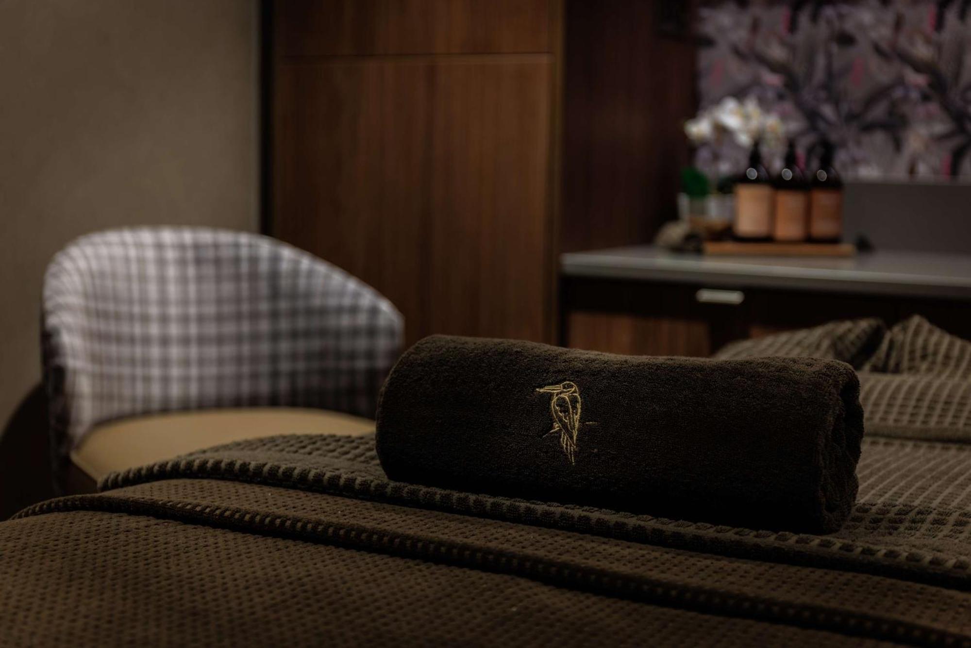 Doubletree By Hilton Belfast Templepatrick Hotel Екстериор снимка
