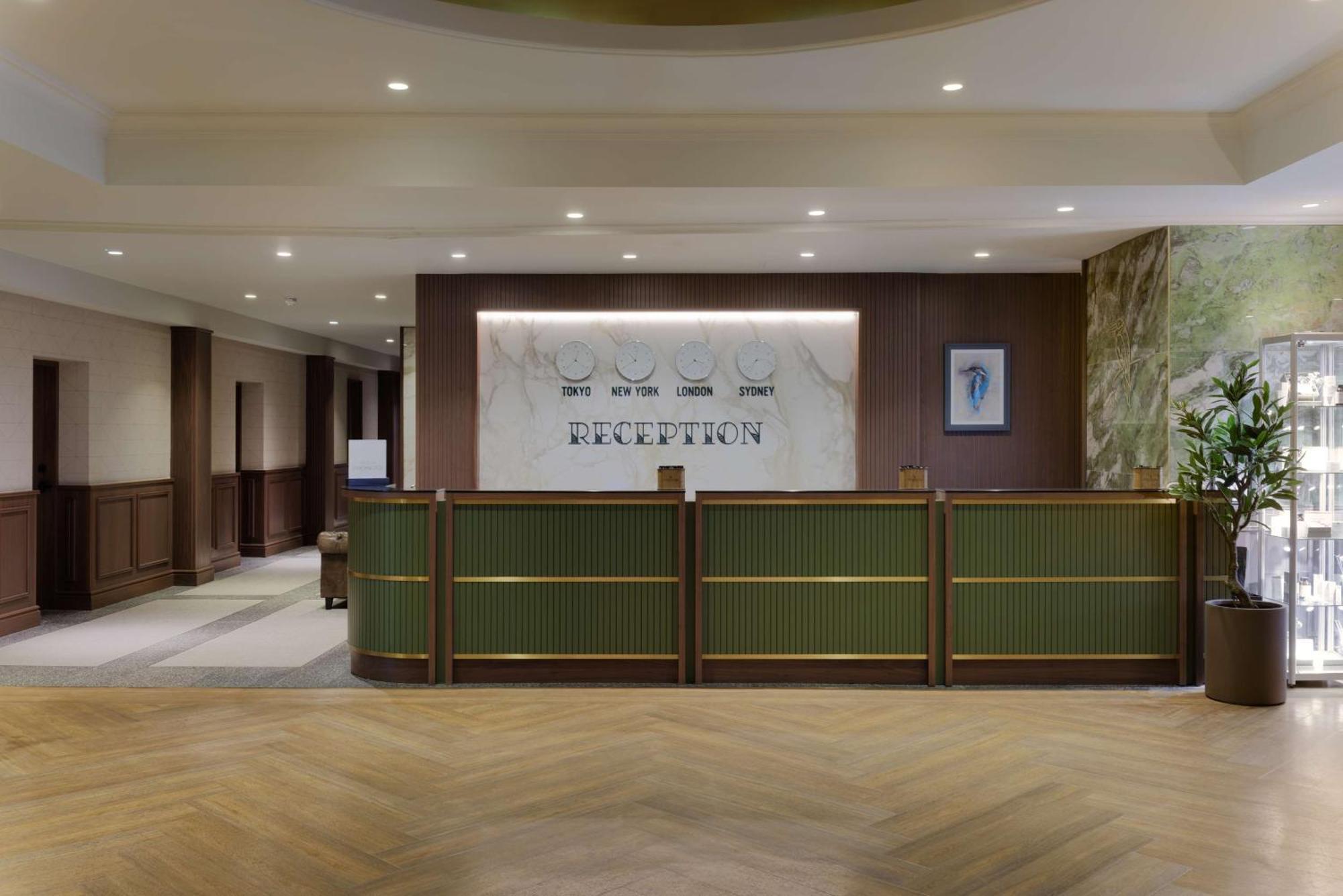 Doubletree By Hilton Belfast Templepatrick Hotel Екстериор снимка
